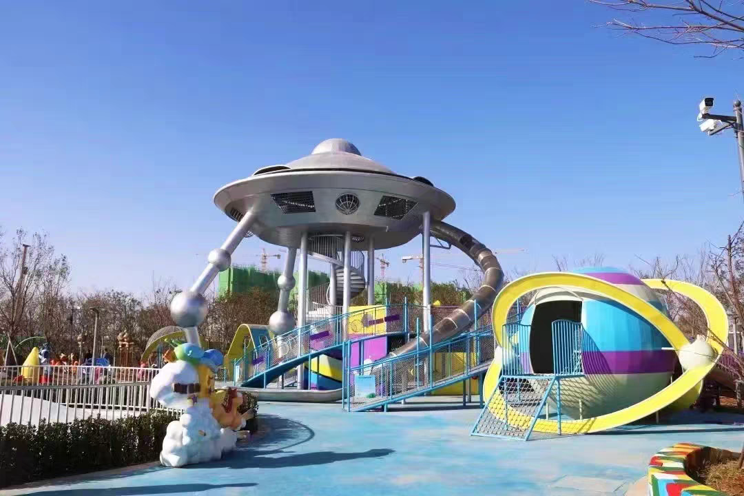 太空舱组合滑梯