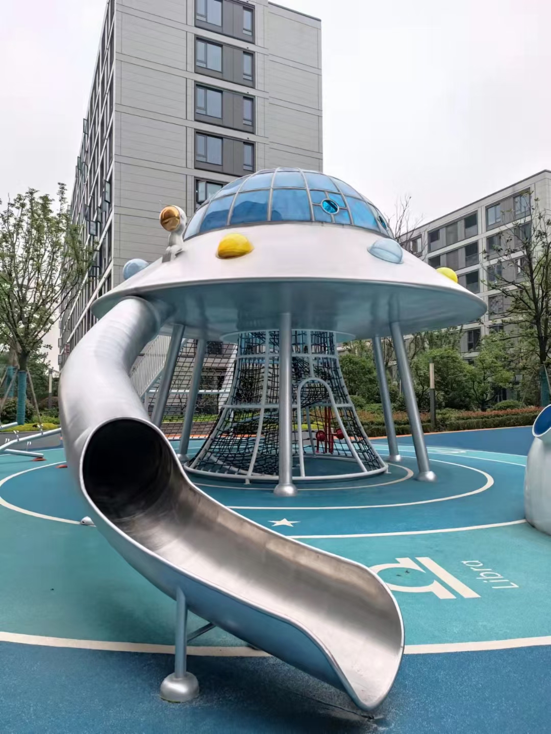 太空舱组合滑梯